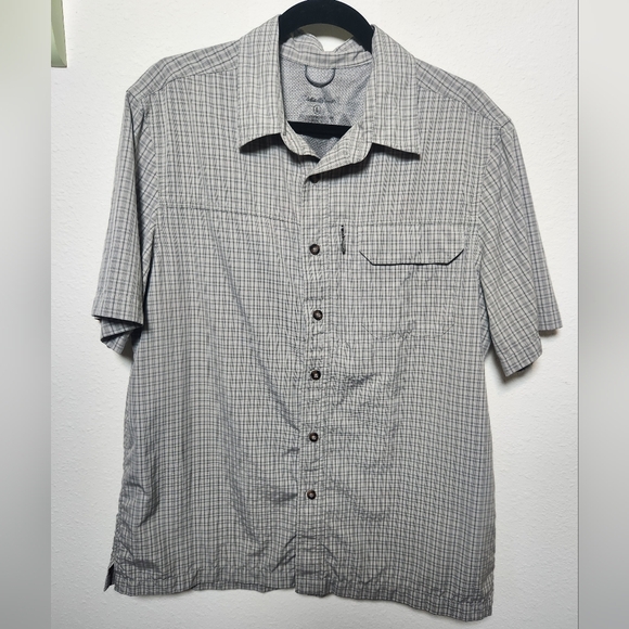 Eddie Bauer Men's Short Sleeve Beige Gray Outdoor Hiking Button Down Shirt Large - Picture 1 of 8